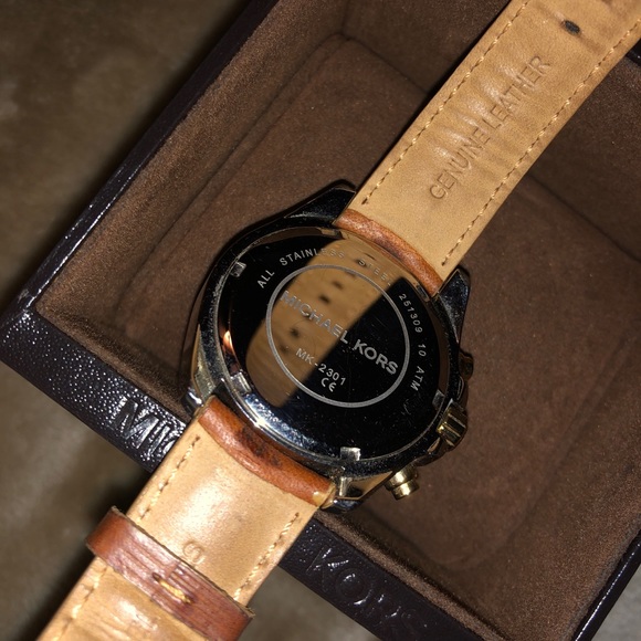 Michael Korda watch main image 4